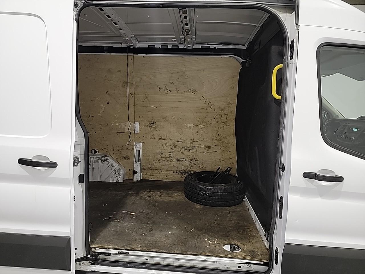 Ford Transit fgn t350 l2h2 2.0 ecoblue 130 s&s trend business — photo 10