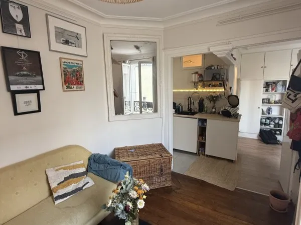 Neuilly / Paris 17 - 2 pièces meublé 36 m² - Dernier étage, lumineux, sans vis-à-vis