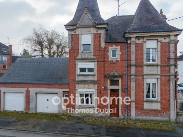 Maison de caractère 184 m² - Beaux volumes et fort potentiel proche centre-ville