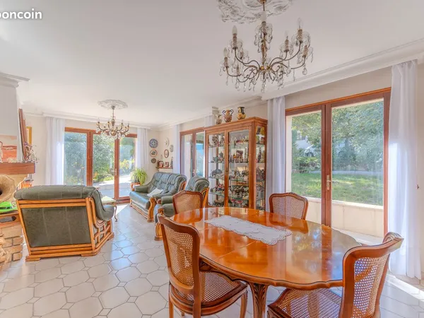 Maison familiale de 169M2