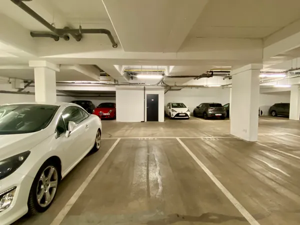 Loue parking 8m² Gabriel Péri (ligne 13)