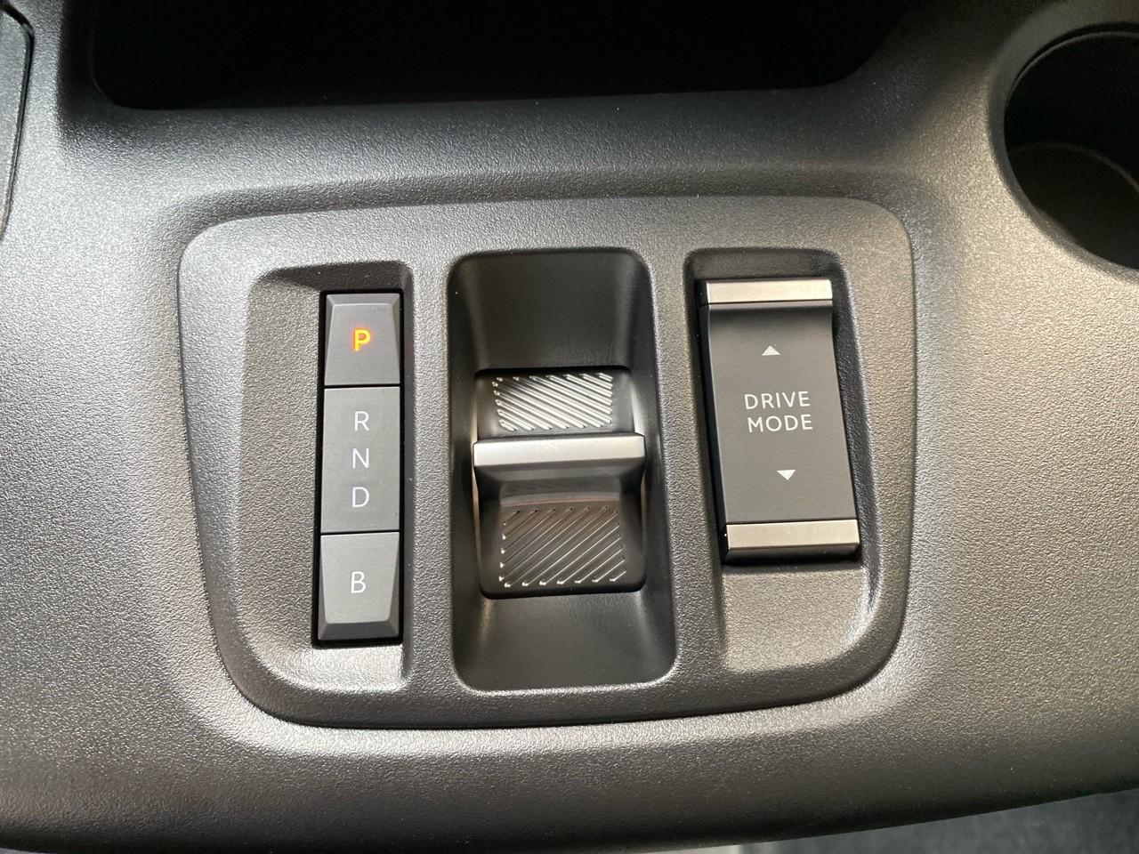 Citroën Berlingo m moteur electrique 136ch (100 kw) shine automatiq — photo 14