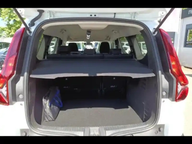 Dacia Jogger 1.0 tce 110ch sl extreme 5 places — photo 12
