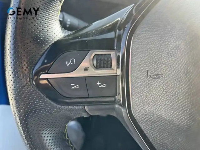 Peugeot 208 puretech 100 s&amp;s bvm6 — photo 20