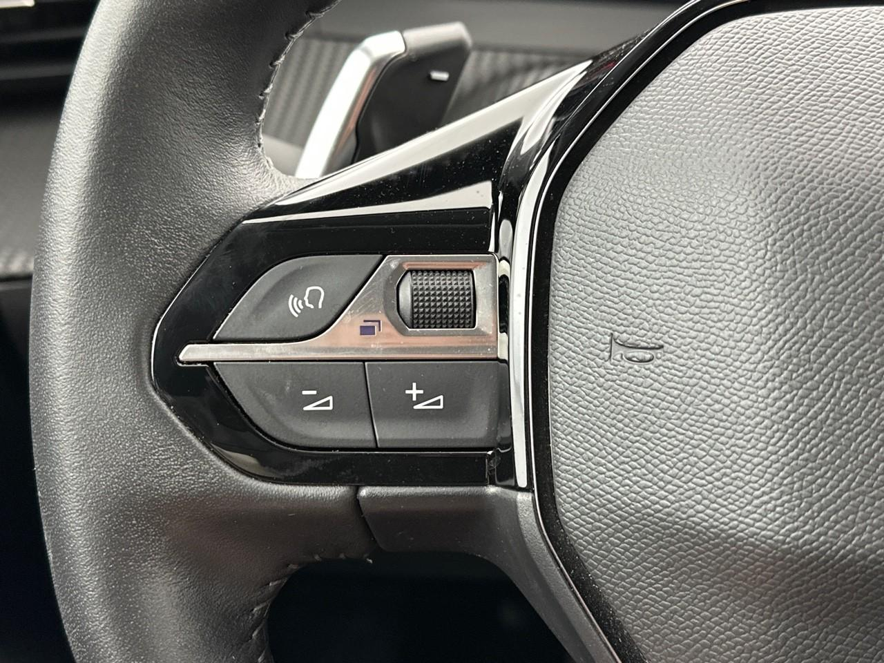 Peugeot 208 puretech 100 s&s eat8 style — photo 20
