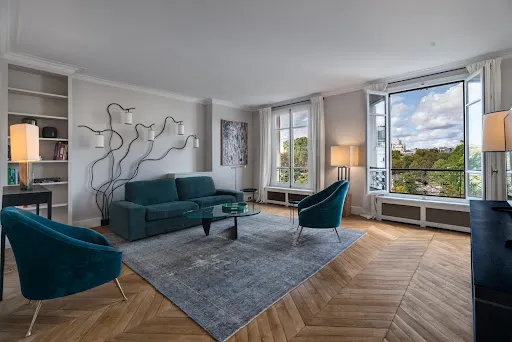 Appartement 5 pièces 160 m²