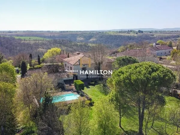 ANCIEN CORPS DE FERME - DOMAINE EQUESTRE - 4,5 HA - CORDES-SUR-CIEL