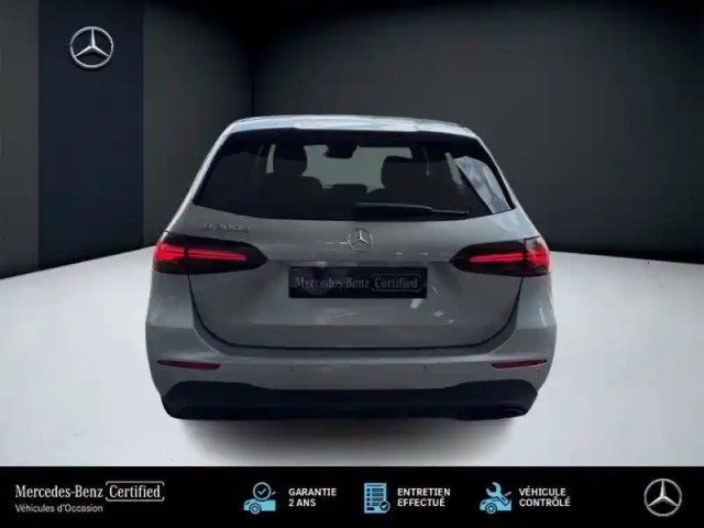 Mercedes Classe B 200 d progressive line — photo 23