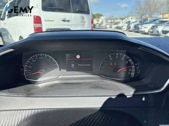 Peugeot 208 puretech 100 s&amp;s bvm6 — photo 12