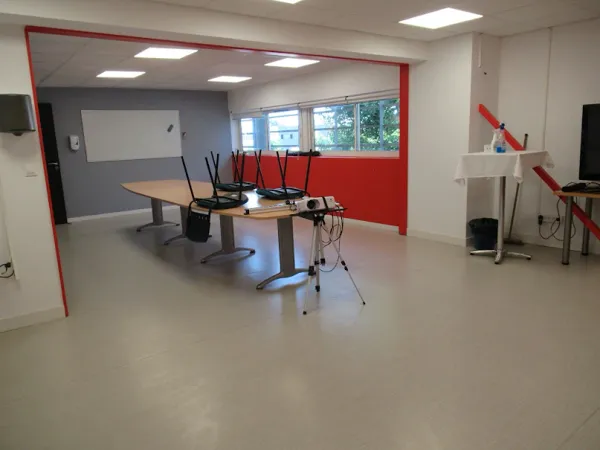 Bureaux 3 pièces 152 m²
