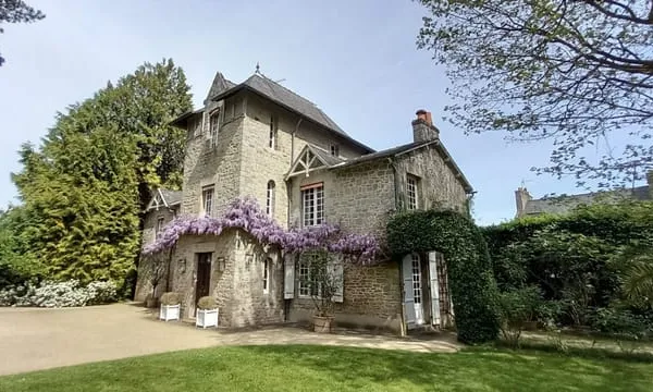 Maison Dinan environ 170 m2