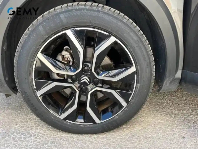 Citroën C4 e- 136 ch automatique — photo 51