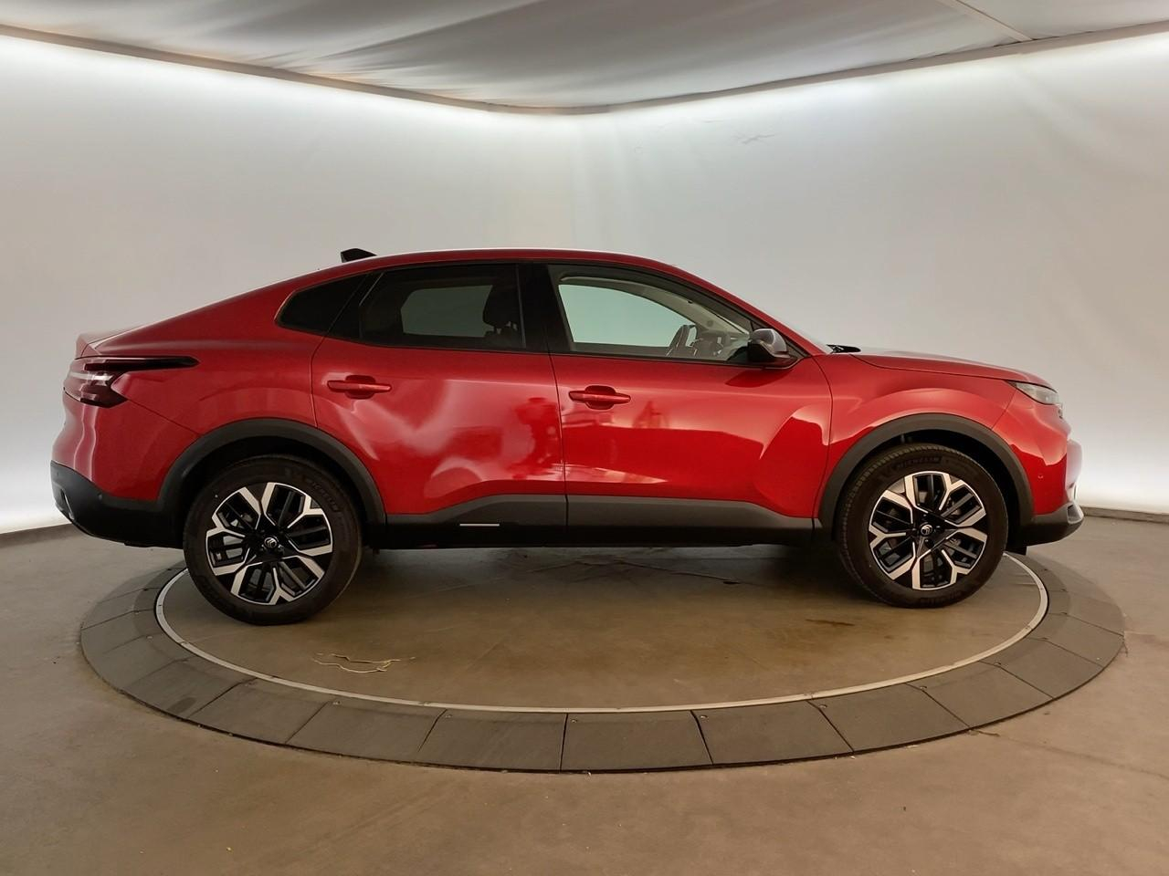 Citroën C4 X hybride 145 ch e-dcs6 max — photo 4
