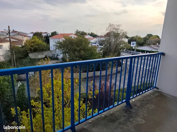 Appartement balcon 60m2