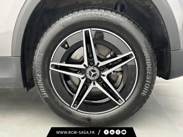 Mercedes Eqa 250+ amg line — photo 9