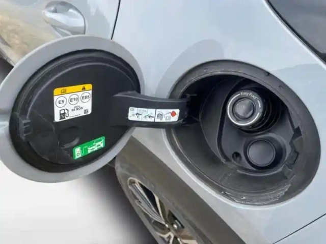 Ford Puma 1.0 flexifuel 125ch s&amp;s mhev titanium — photo 25