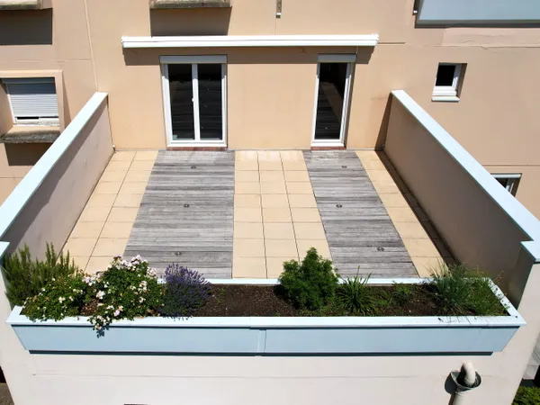 Vends appartement 64m² T3 avec grande terrasse de 34m²