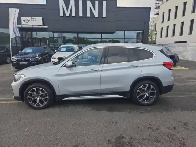 Bmw X1 sdrive18da 150ch xline — photo 3