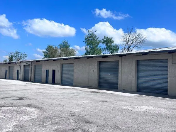 Local d’activité et entrepôt Location Pont-à-Mousson 1p 92m² 650€