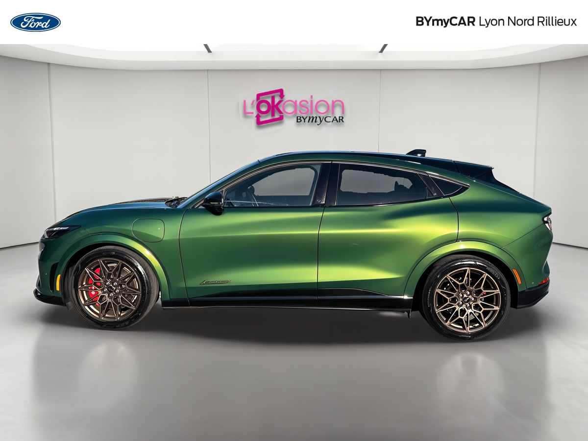 Ford Mustang Mach-E Extended Range 91 kWh 487 ch AWD — photo 2
