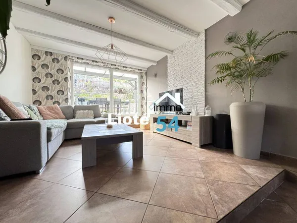 Maison 8 pièces 183 m²