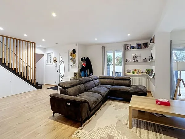 Maison 5 pièces 192 m²