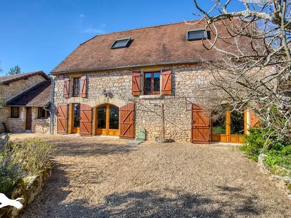 Maison en pierre 7 pièces 218 m²