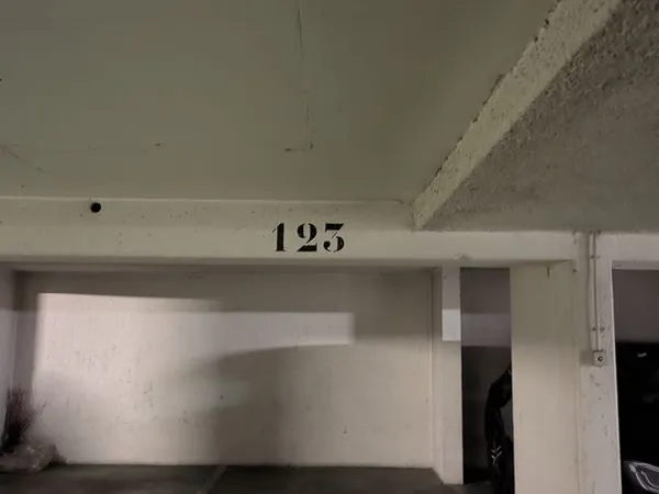 Location place de parking 75014