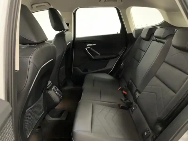 Bmw X1 sdrive18i 136ch xline — photo 17