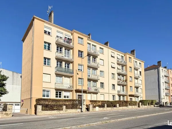 Appartement 4 pièces 77 m²