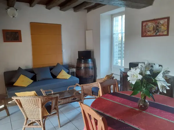 Coquette maison Meublée et Equipée 2 chambres - proche Nantes (Sucé-sur-Erdre)