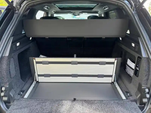 Land Rover Range Rover swb p550e phev awd — photo 59