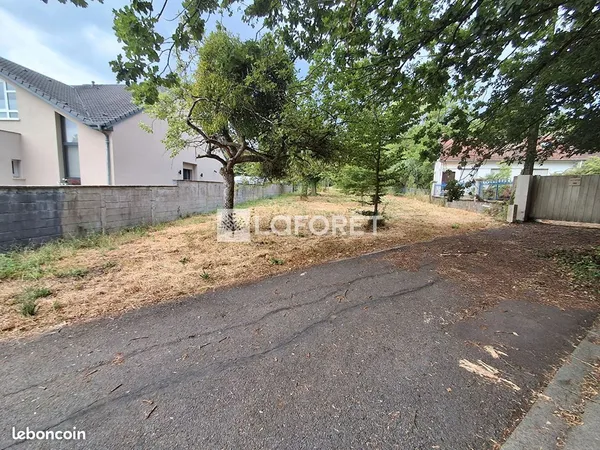 Terrain 4203 m² MANOM