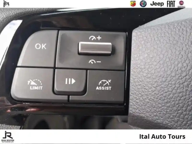 Fiat Doblo fg m diesel 130ch automatique pack premium connect 19990? ht — photo 12