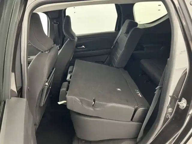 Dacia Jogger eco-g 100 7 places — photo 37