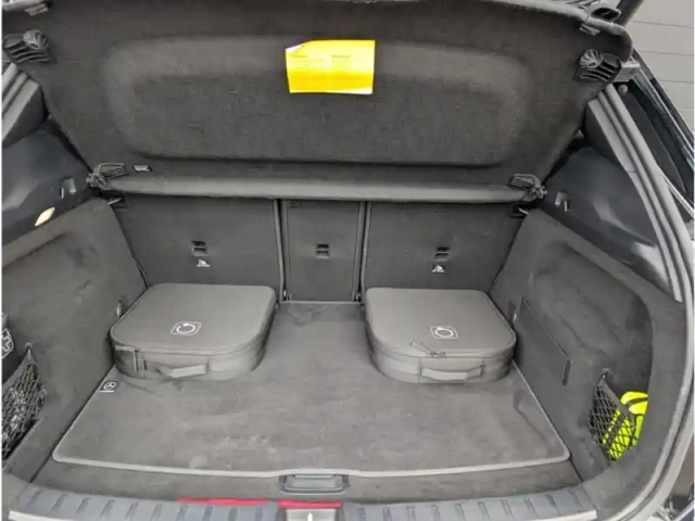 Mercedes Gla 250 e — photo 10