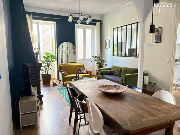 Appartement T3 81m2 - Cinq Avenues