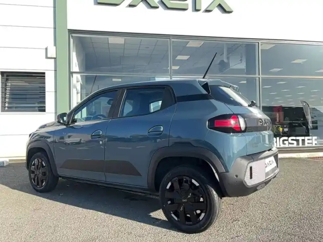 Dacia Spring electric 100 — photo 32