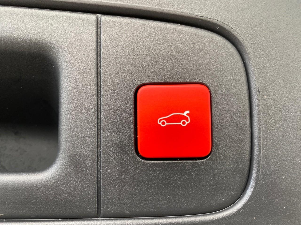 Citroën C5 X puretech 180ch s&s shine pack eat8 — photo 27