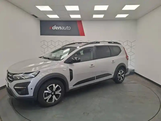 Dacia Jogger eco-g 100 7 places — photo 10