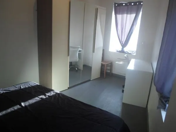 Chambre 1 pièce 15 m²