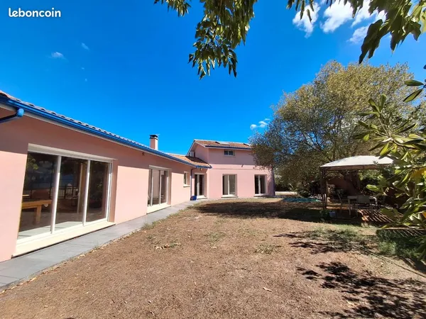 Maison Familiale Léognan