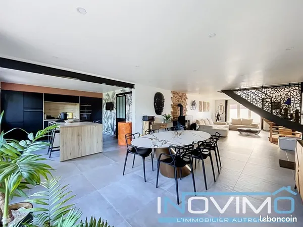 Maison 7 pièces 160 m²
