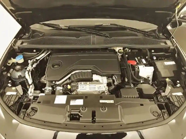 Peugeot 308 sw hybrid 145 e-dcs6 — photo 66