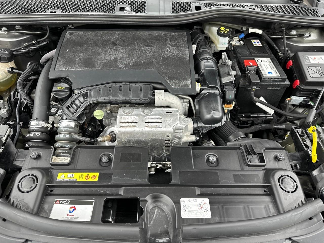 Ds Ds 3 crossback puretech 130 eat8 performance line+ — photo 13