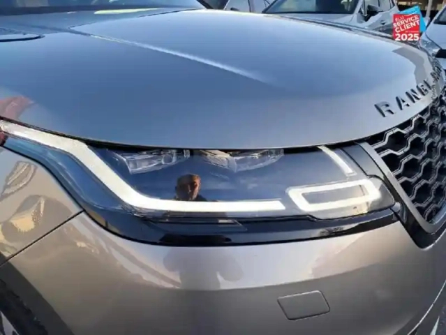 Land Rover Range Rover velar 2.0d 240ch r-dynamic awd bva touvrant siege chauf camera — photo 13