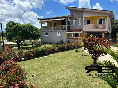 Maison individuelle de 224 m² - Bac DUCOS