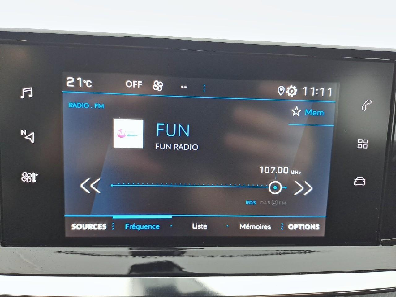 Peugeot 2008 puretech 100 s&s bvm6 active pack — photo 15