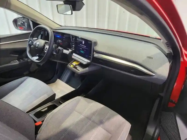 Renault Megane e-tech ev60 220 ch super charge — photo 16
