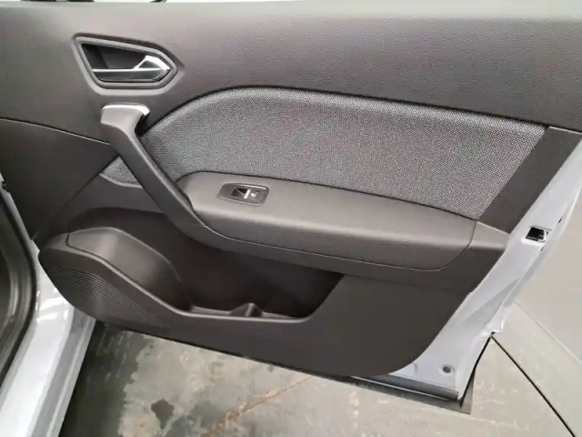 Renault Captur tce 90 ch — photo 111